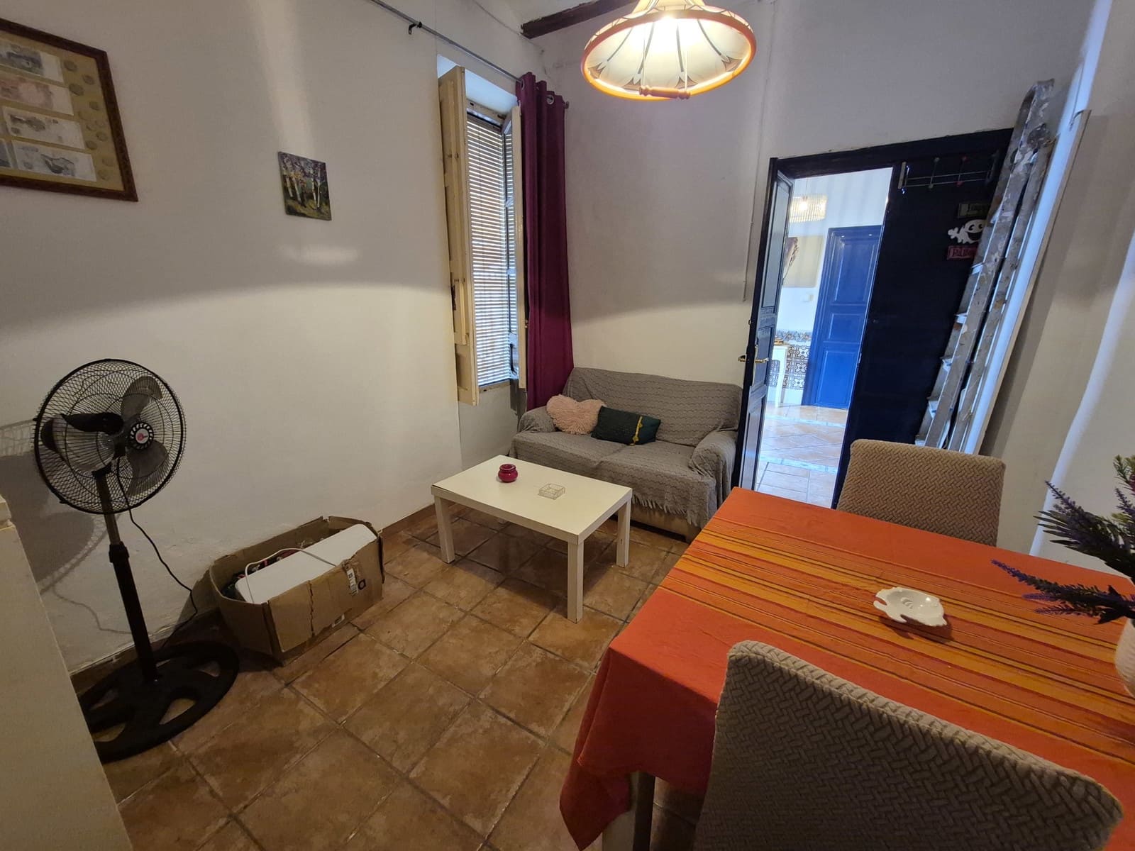 4 soveværelse Byhus til salg i Montserrat med garage - € 229.000 (Ref: 10157421)