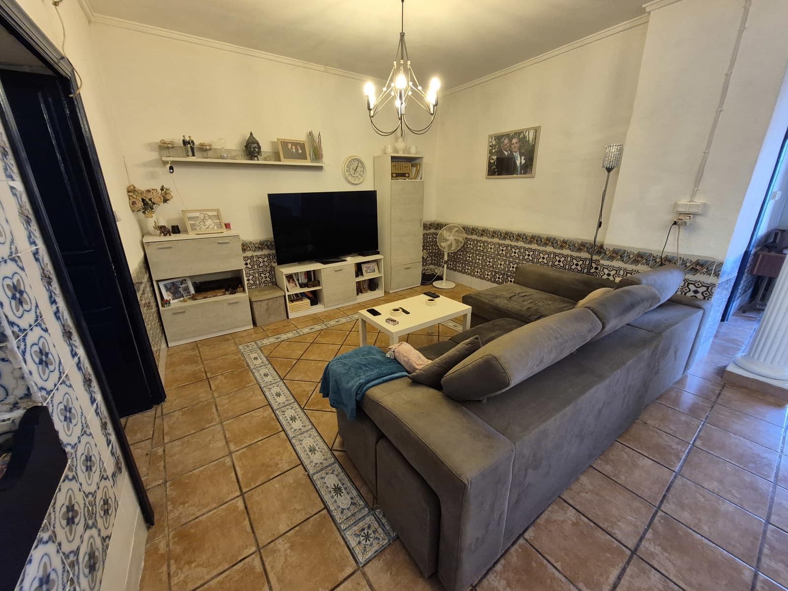 4 soveværelse Byhus til salg i Montserrat med garage - € 229.000 (Ref: 10157421)