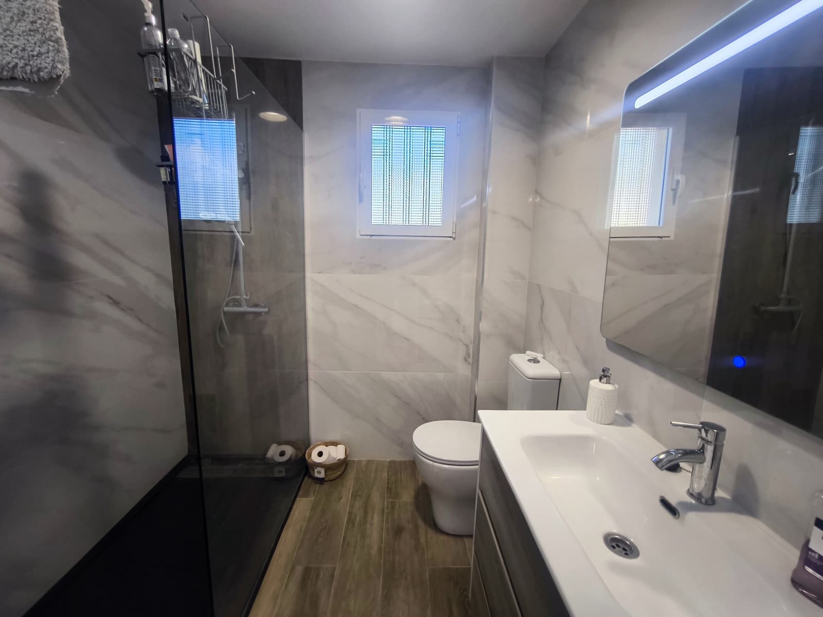 4 soveværelse Villa til salg i Montserrat med swimmingpool garage - € 269.950 (Ref: 10159126)