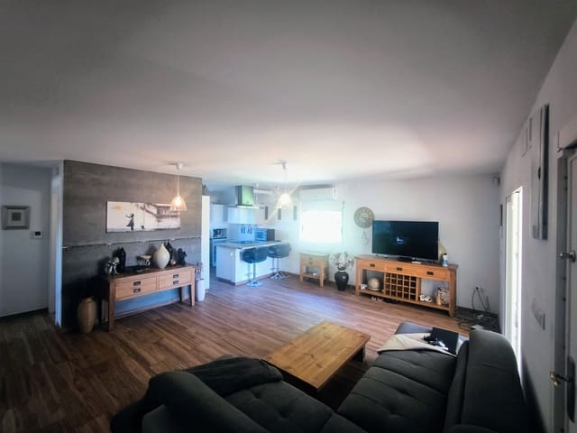 4 soverom Villa til salgs i Godelleta med svømmebasseng garasje - € 220 000 (Ref: 10162857)
