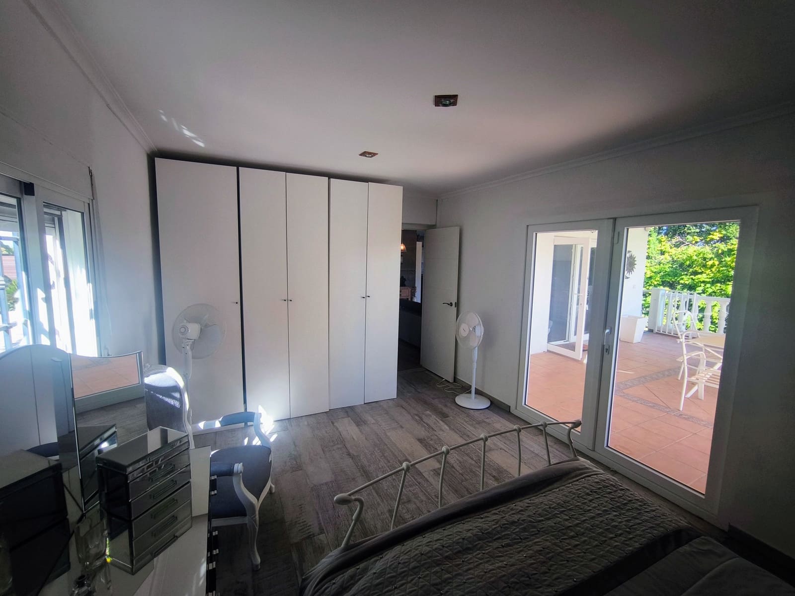 4 soverom Villa til salgs i Godelleta med svømmebasseng garasje - € 220 000 (Ref: 10162857)