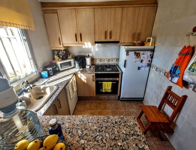 4 soverom Villa til salgs i Montserrat med svømmebasseng - € 295 000 (Ref: 10164699)