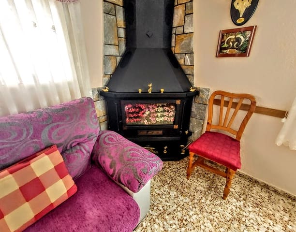 4 soverom Villa til salgs i Montserrat med svømmebasseng - € 295 000 (Ref: 10164699)