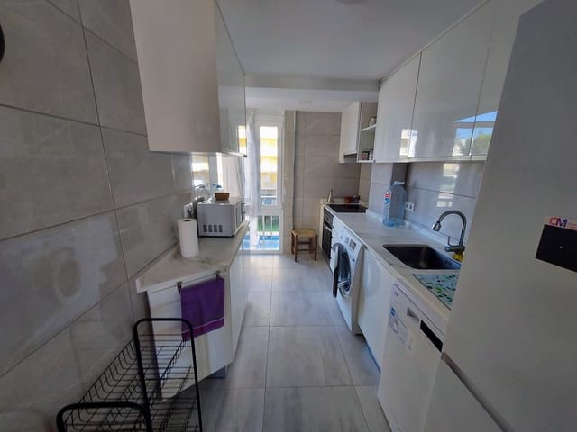 2 makuuhuone Huoneisto myytävänä paikassa Miramar mukana uima-altaan 
autotalli - 195 000 € (Ref: 10176876)