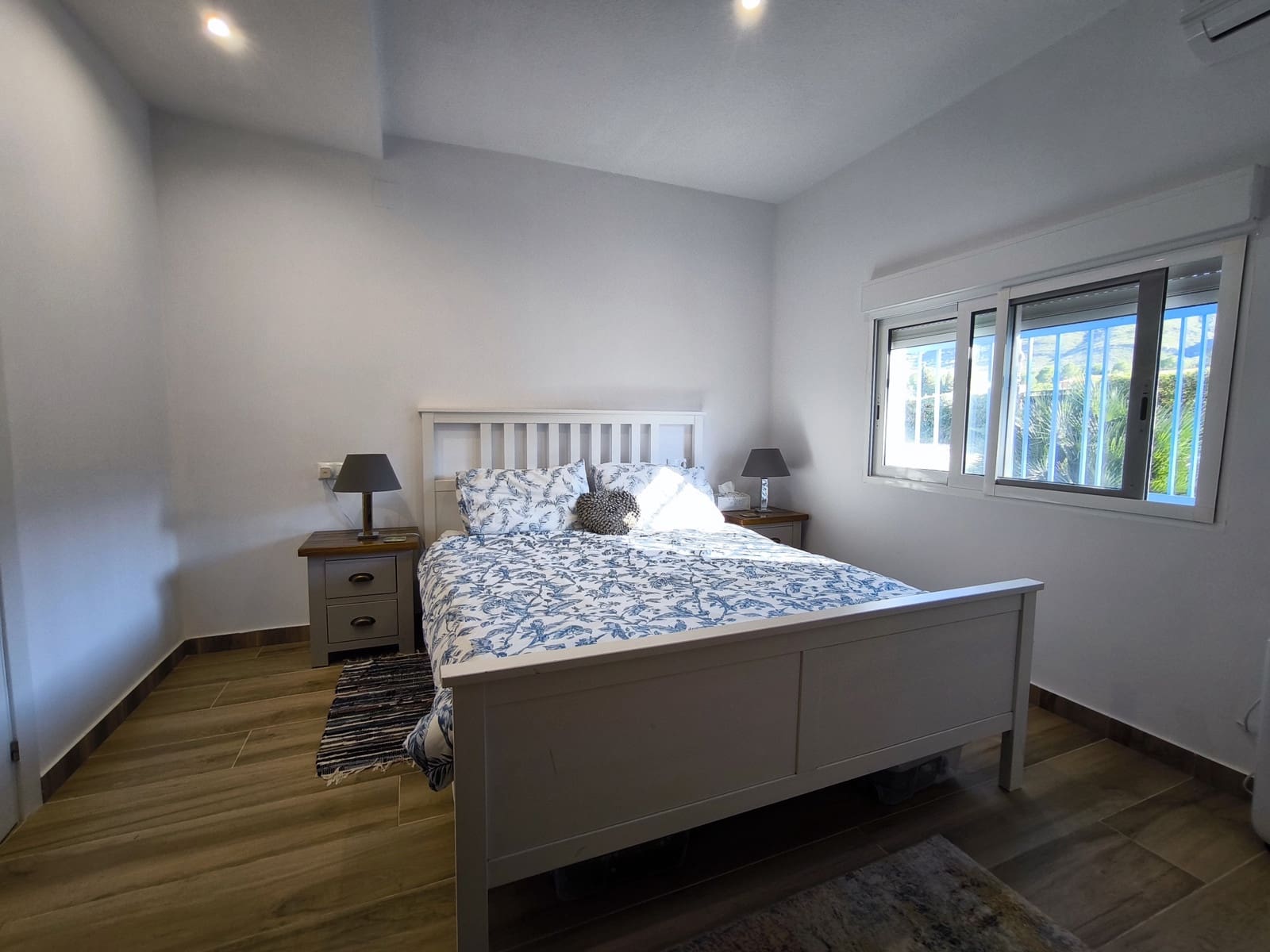 3 quarto Moradia para venda em Macastre com piscina garagem - 249 950 € (Ref: 10179883)