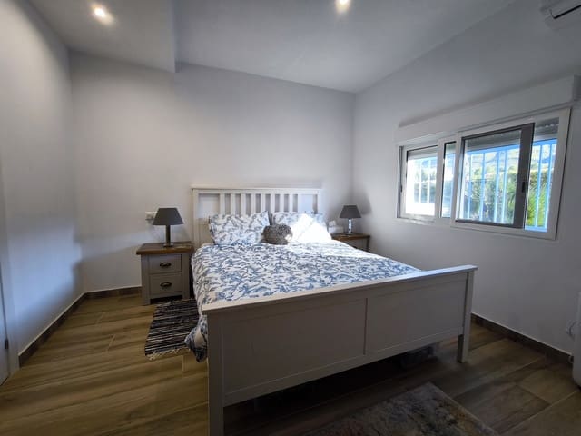 3 quarto Moradia para venda em Macastre com piscina garagem - 249 950 € (Ref: 10179883)