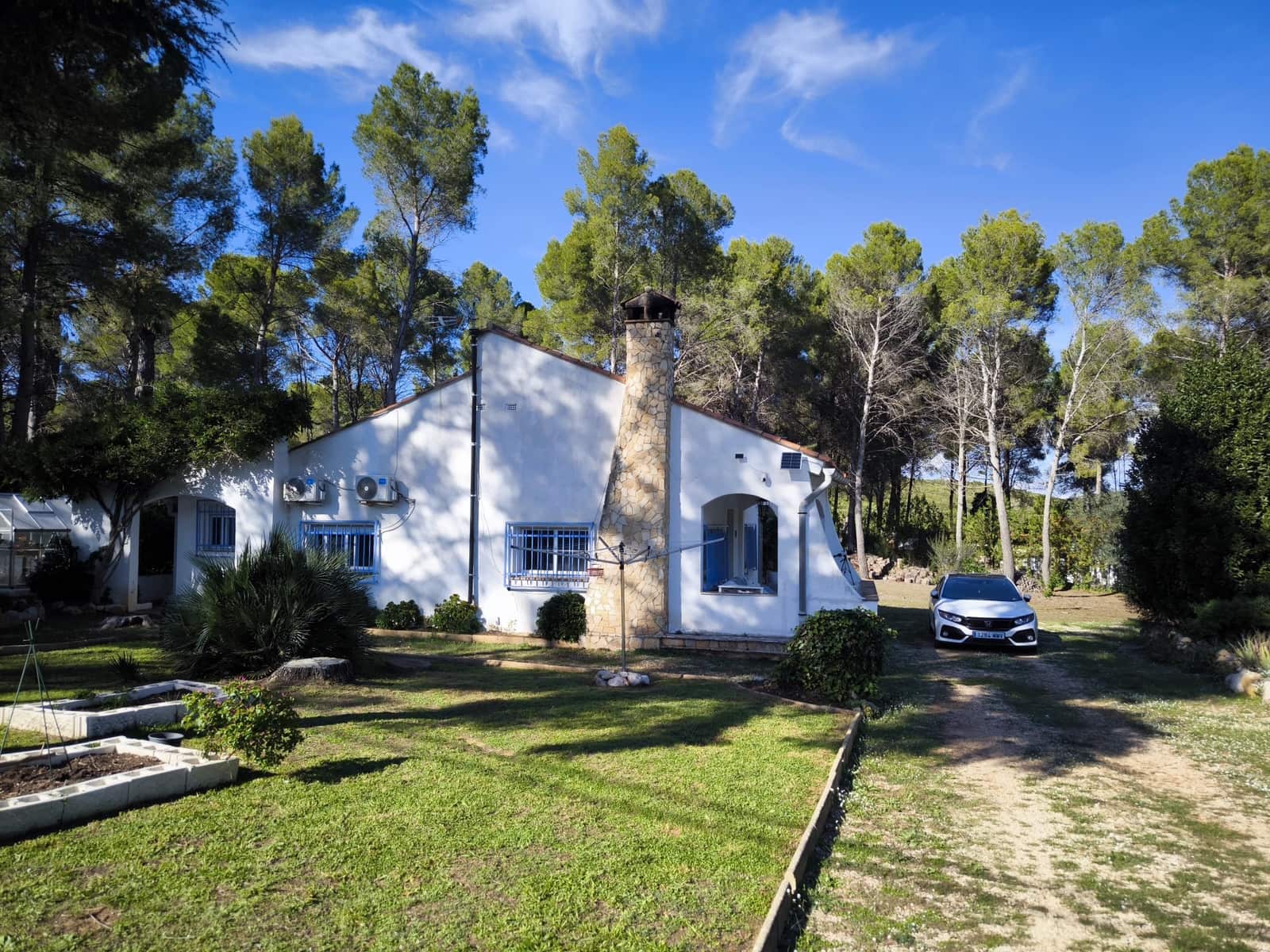 3 quarto Moradia para venda em Macastre com piscina garagem - 249 950 € (Ref: 10179883)