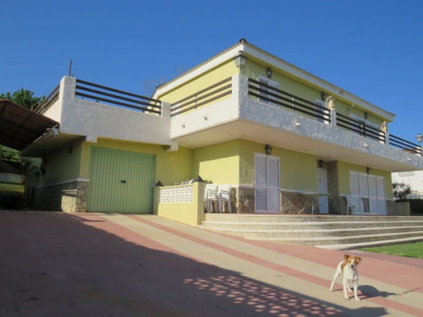 5 sypialnia Willa na sprzedaż w Turis z basenem - 450 000 € (Ref: 5195126)