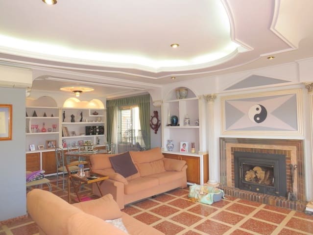 5 slaapkamer Villa te koop in Turís met zwembad - € 450.000 (Ref: 5195126)