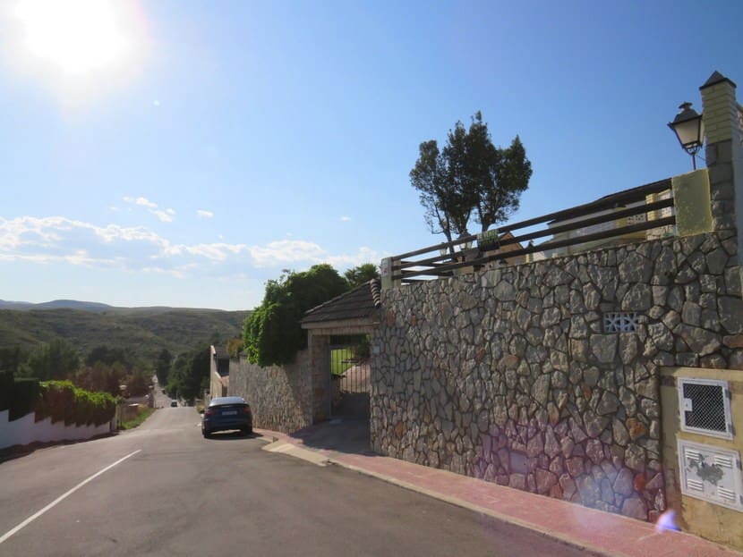 5 sypialnia Willa na sprzedaż w Turis z basenem - 450 000 € (Ref: 5195126)