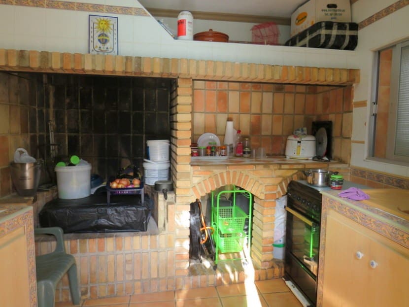 5 sypialnia Willa na sprzedaż w Turis z basenem - 450 000 € (Ref: 5195126)