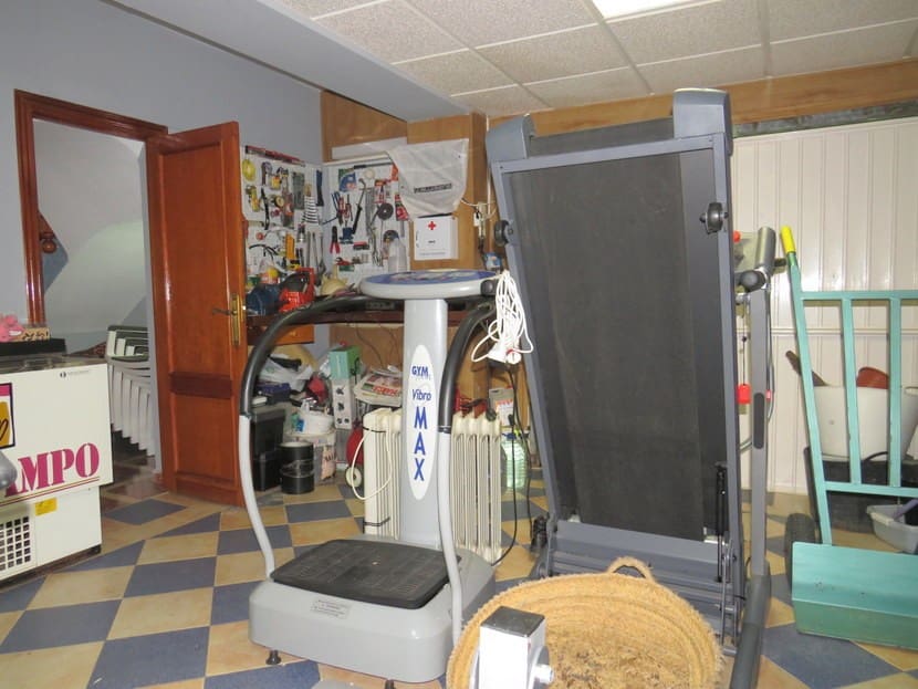 5 sypialnia Willa na sprzedaż w Turis z basenem - 450 000 € (Ref: 5195126)