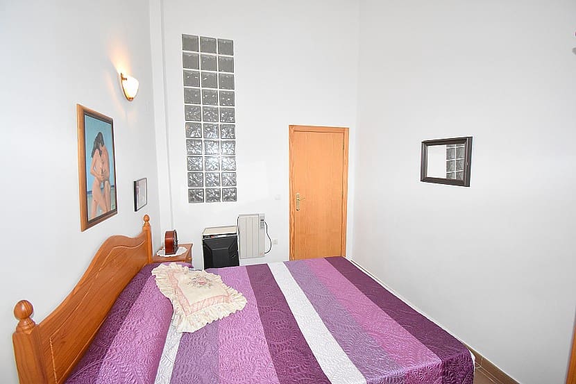 5 soveværelse Byhus til salg i Carcer - € 210.000 (Ref: 6758321)