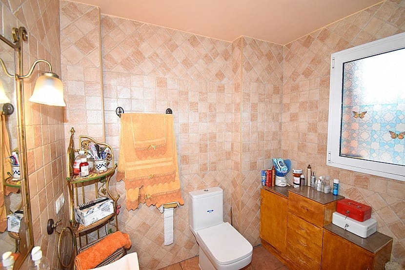 5 soveværelse Byhus til salg i Carcer - € 210.000 (Ref: 6758321)