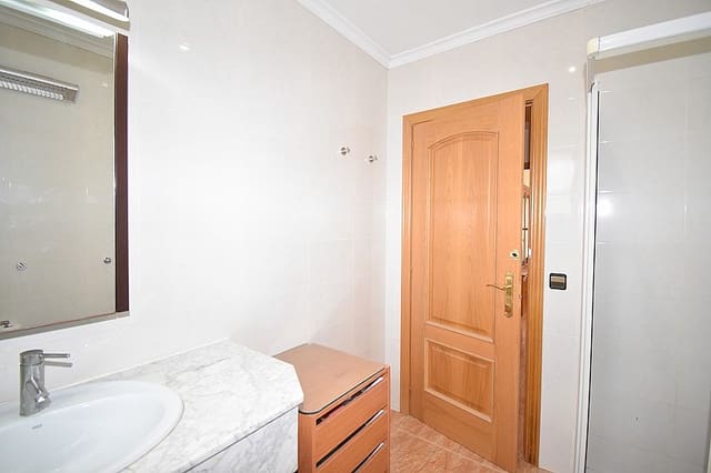 3 soveværelse Villa til salg i Llombai med swimmingpool - € 185.000 (Ref: 6958881)