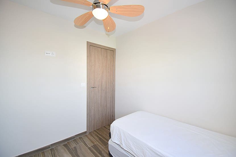 3 soveværelse Lejlighed til salg i El Perellonet med swimmingpool - € 395.000 (Ref: 7226020)