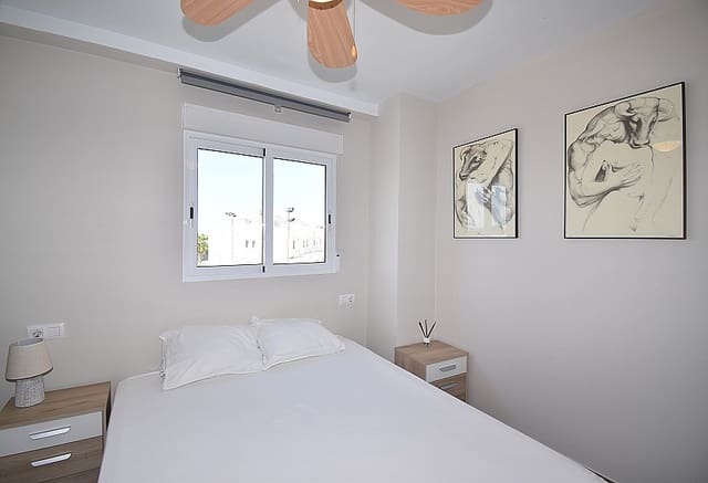 3 slaapkamer Appartement te koop in El perellonet, Valencia stad met zwembad - € 395.000 (Ref: 7226020)