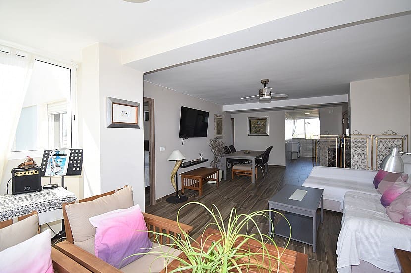 3 soveværelse Lejlighed til salg i El Perellonet med swimmingpool - € 395.000 (Ref: 7226020)