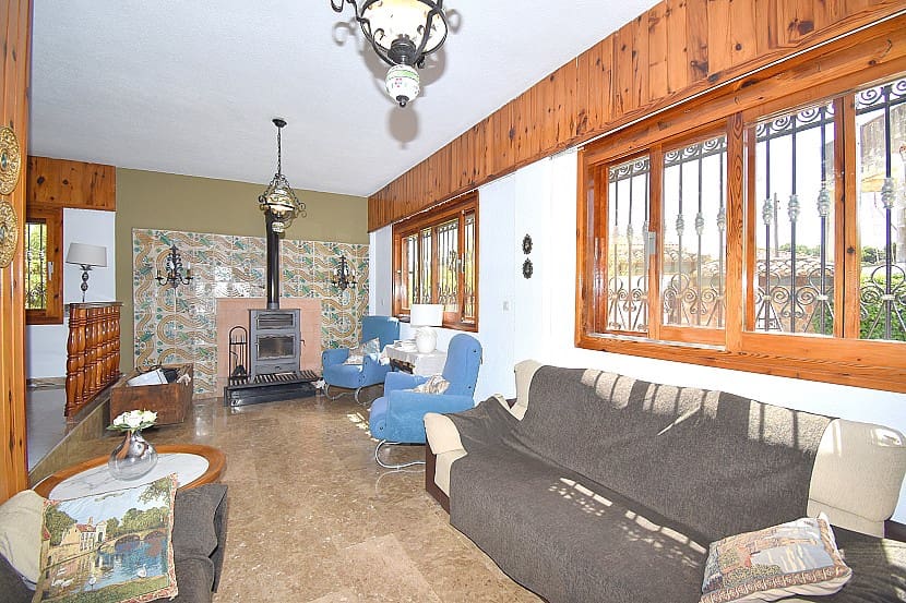 5 soveværelse Villa til salg i Macastre med swimmingpool - € 340.000 (Ref: 7226041)