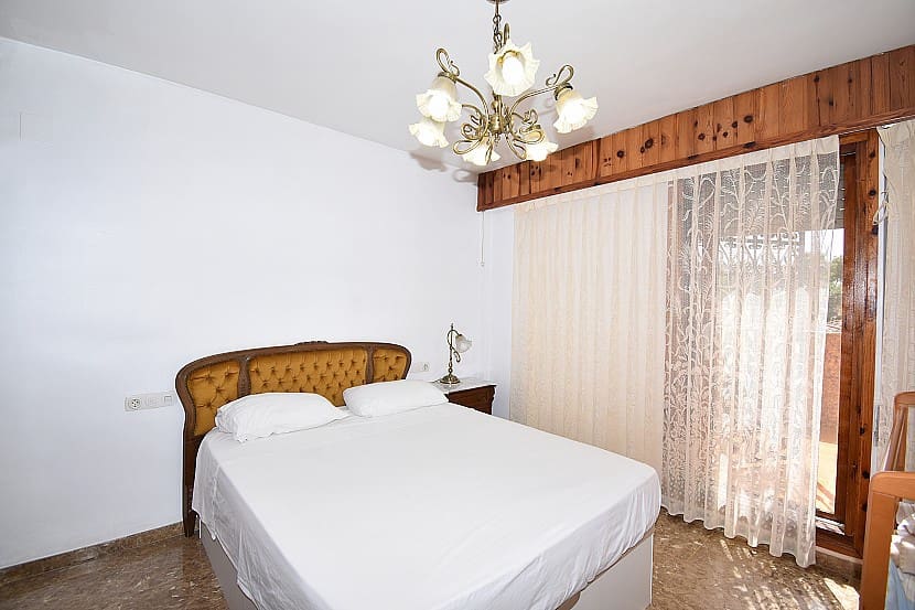 5 soveværelse Villa til salg i Macastre med swimmingpool - € 340.000 (Ref: 7226041)