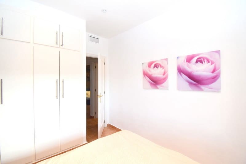 3 soveværelse Villa til salg i Turis med swimmingpool - € 176.000 (Ref: 7257588)