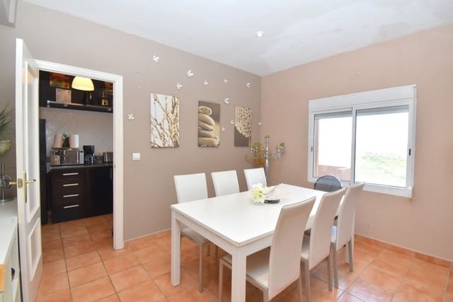 3 soveværelse Villa til salg i Turís med swimmingpool - € 176.000 (Ref: 7257588)