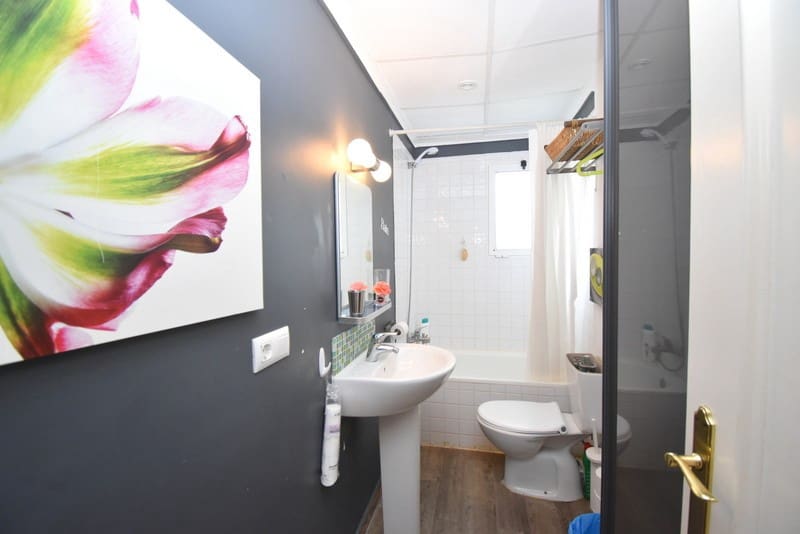 3 soveværelse Villa til salg i Turis med swimmingpool - € 176.000 (Ref: 7257588)