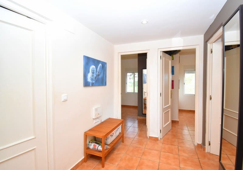 3 soveværelse Villa til salg i Turis med swimmingpool - € 176.000 (Ref: 7257588)