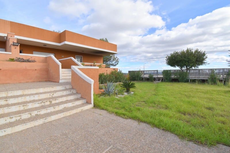 3 soveværelse Villa til salg i Turis med swimmingpool - € 176.000 (Ref: 7257588)