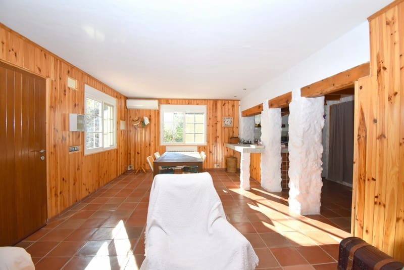 3 soveværelse Villa til salg i Turis med swimmingpool - € 255.000 (Ref: 7329890)