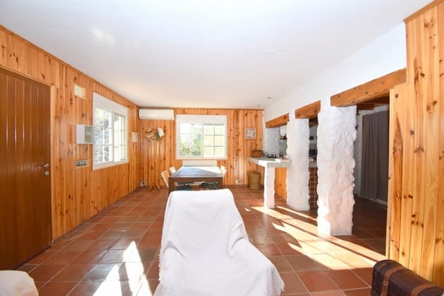 3 soveværelse Villa til salg i Turís med swimmingpool - € 255.000 (Ref: 7329890)