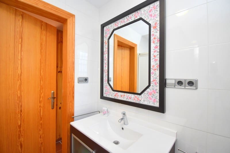 3 soveværelse Villa til salg i Turis med swimmingpool - € 255.000 (Ref: 7329890)