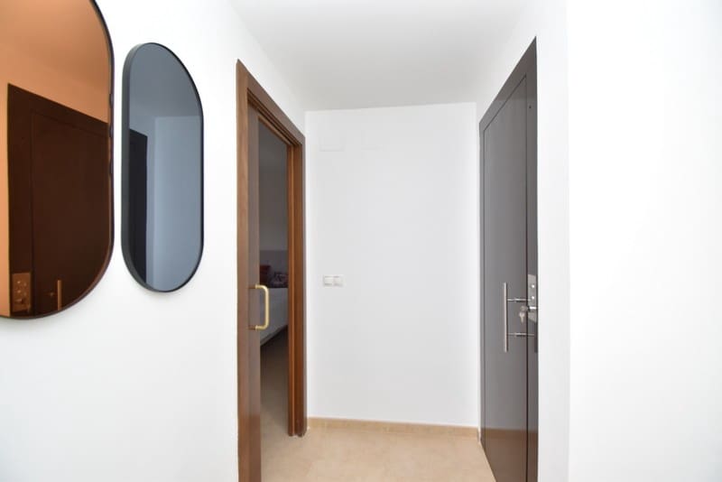 3 slaapkamer Villa te koop in Chiva met zwembad - € 599.000 (Ref: 7419856)