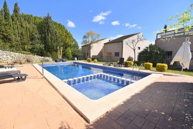 3 soverom Villa til salgs i Chiva med svømmebasseng - € 599 000 (Ref: 7419856)