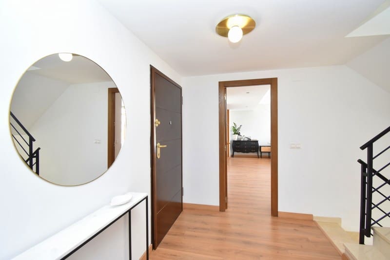 3 slaapkamer Villa te koop in Chiva met zwembad - € 599.000 (Ref: 7419856)