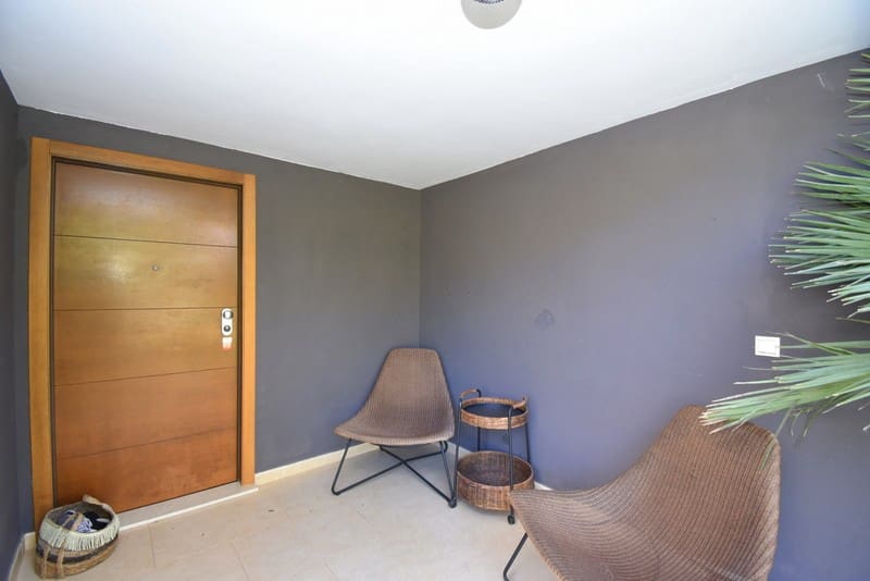 3 slaapkamer Villa te koop in Chiva met zwembad - € 599.000 (Ref: 7419856)