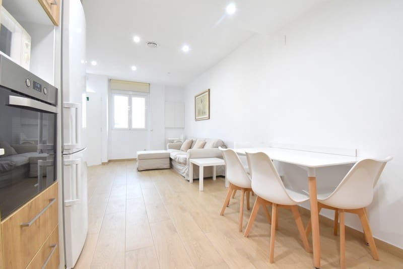 3 soveværelse Lejlighed til salg i Valencia by - € 320.000 (Ref: 7444700)