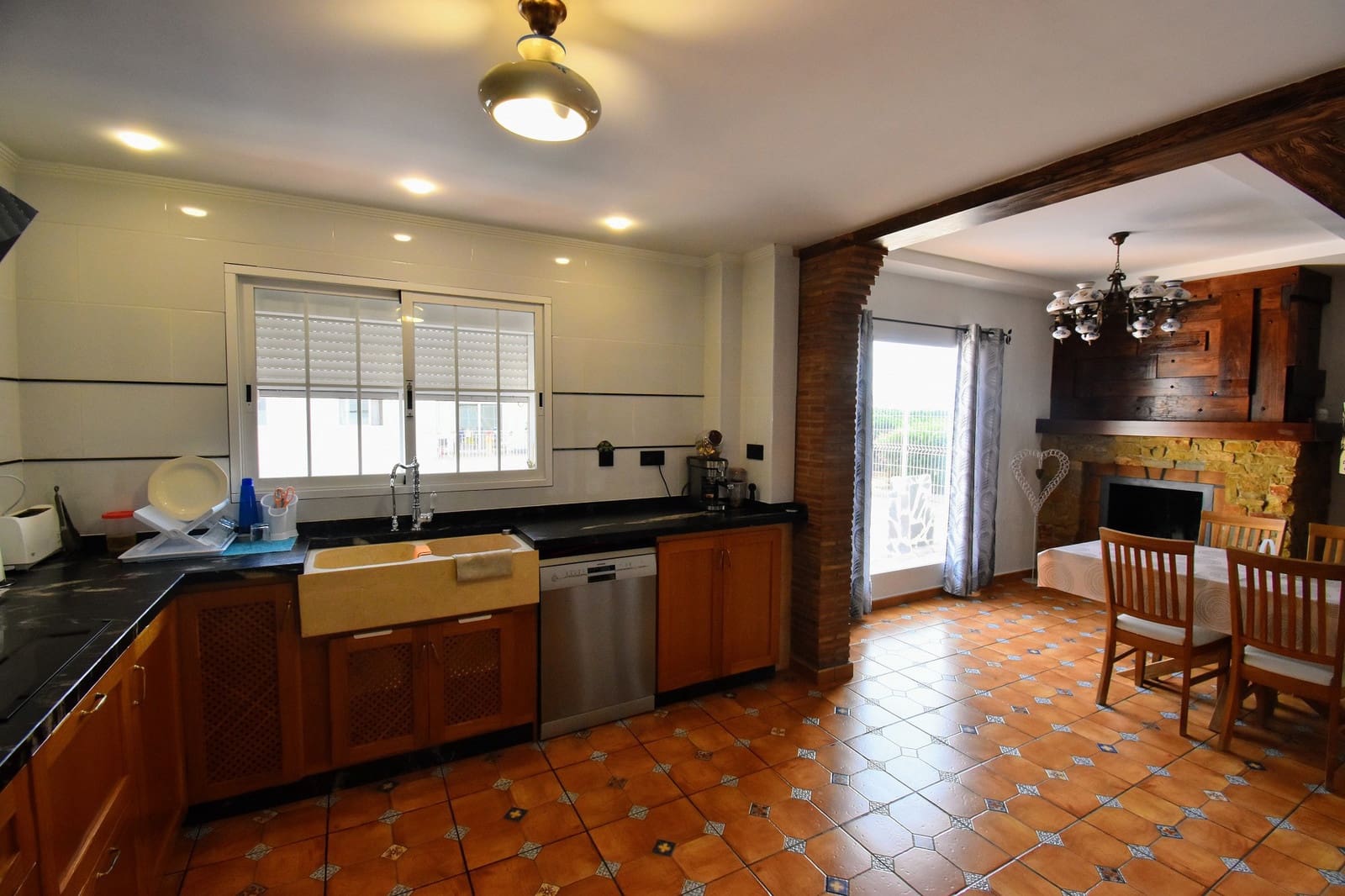 4 soveværelse Byhus til salg i Beneixida med swimmingpool - € 275.000 (Ref: 7650673)