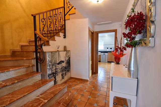 4 sypialnia Dom na sprzedaż w Beneixida z basenem - 275 000 € (Ref: 7650673)