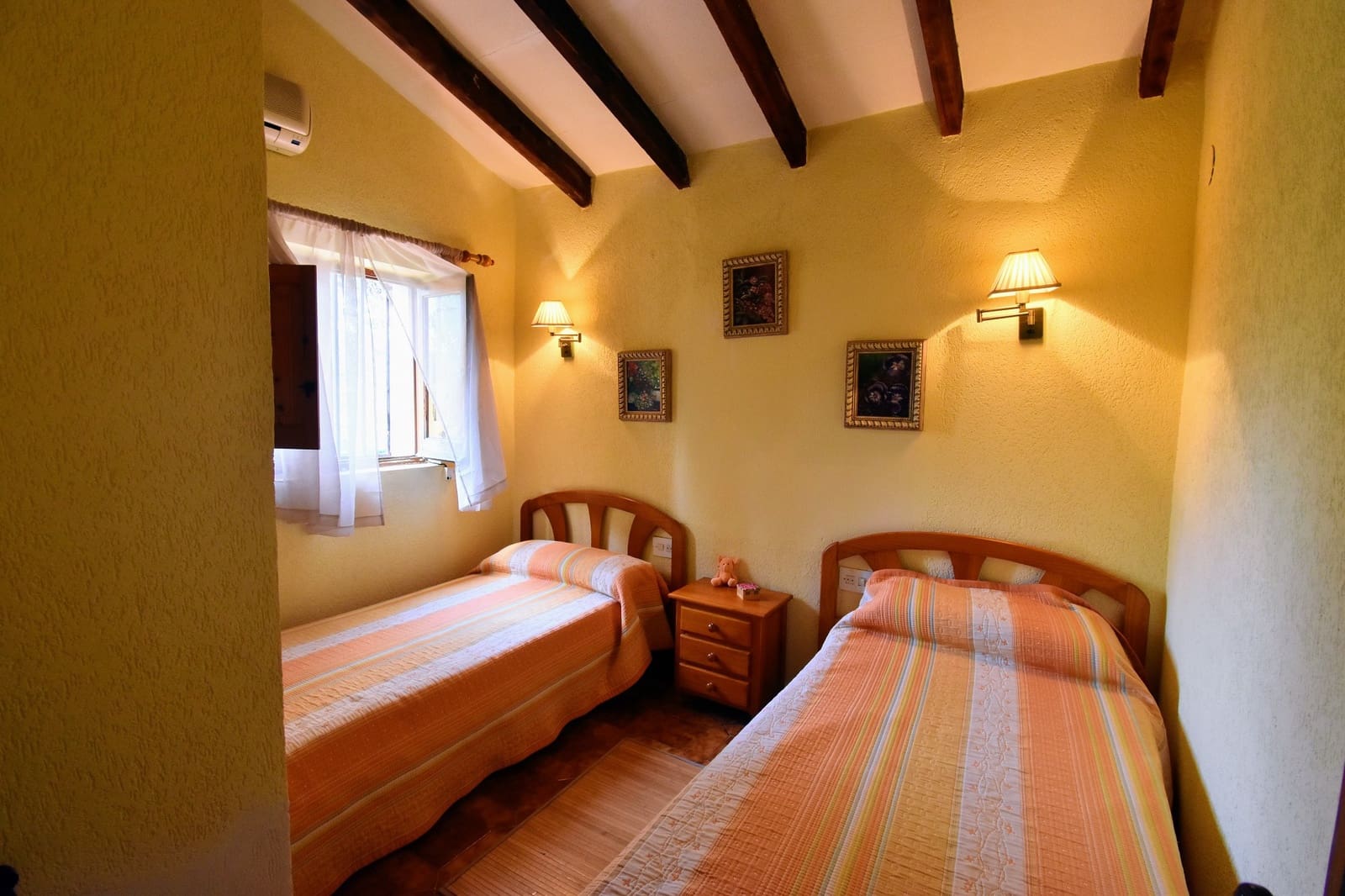 5 soveværelse Villa til salg i Alzira med swimmingpool - € 400.000 (Ref: 7652780)