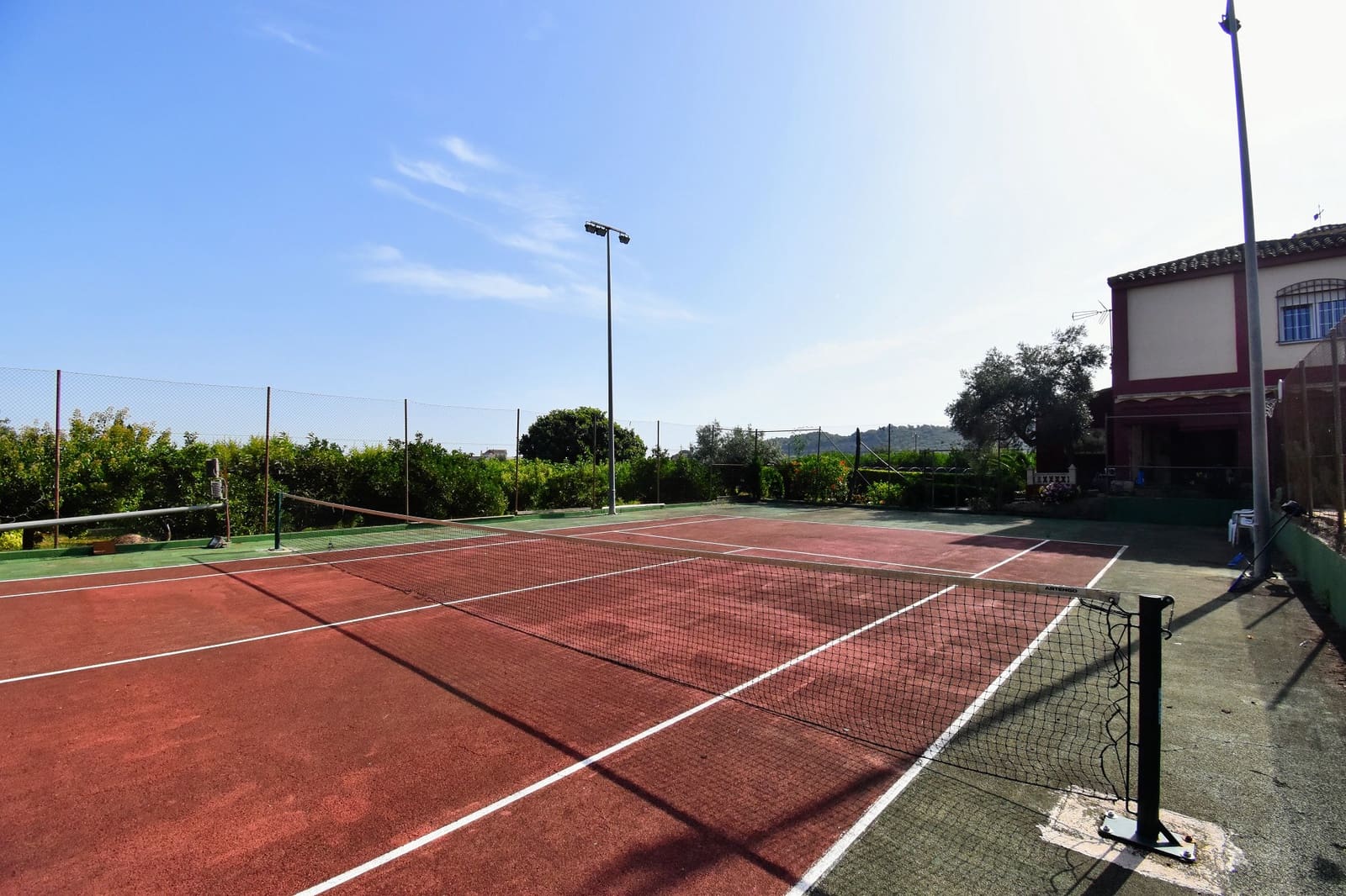 5 soveværelse Villa til salg i Alzira med swimmingpool - € 400.000 (Ref: 7652780)