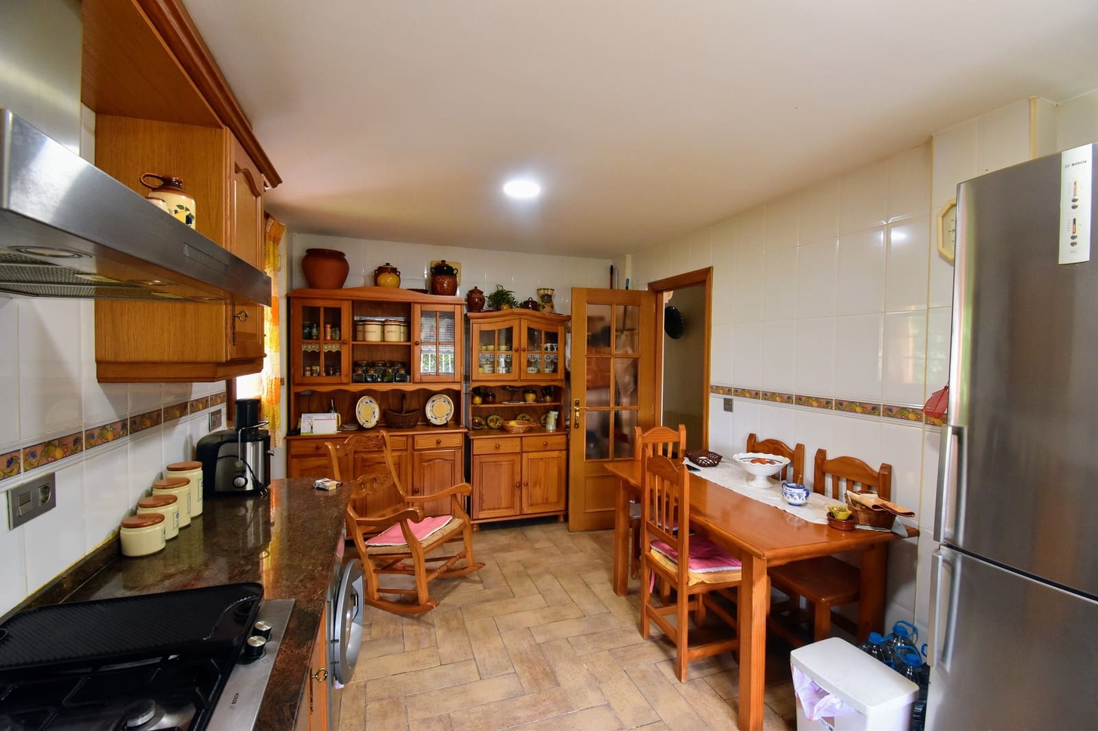 4 makuuhuone Huvila myytävänä paikassa Montserrat mukana uima-altaan - 290 000 € (Ref: 7677231)