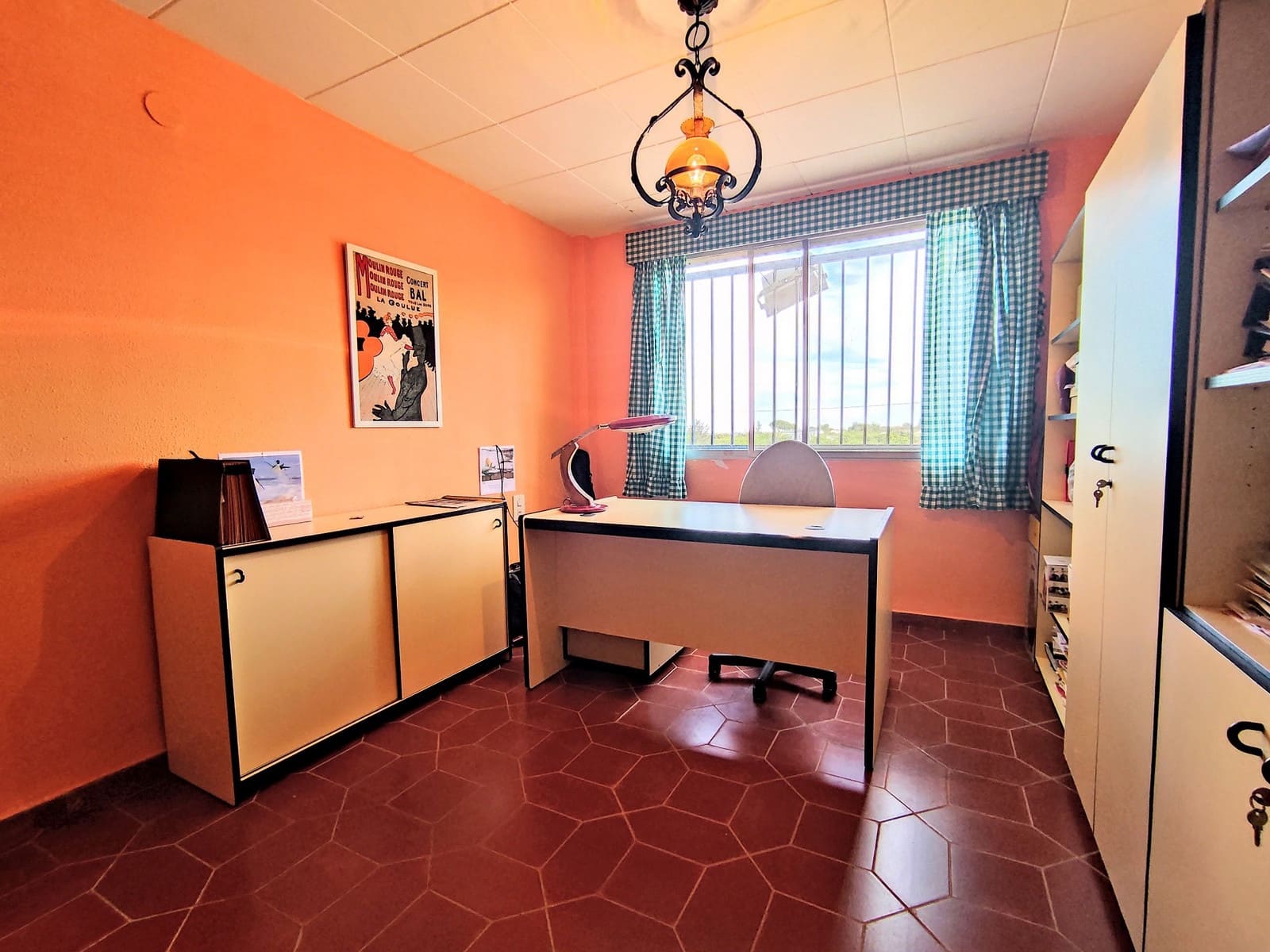 5 soveværelse Villa til salg i Alzira med swimmingpool - € 500.000 (Ref: 7993760)