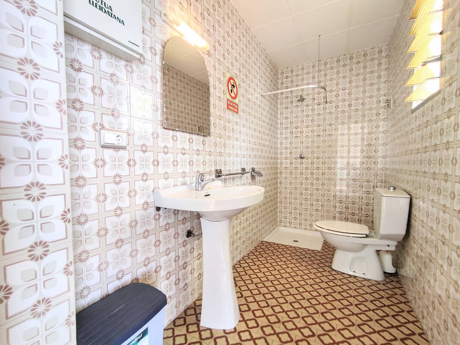 5 soveværelse Villa til salg i Alzira med swimmingpool - € 500.000 (Ref: 7993760)