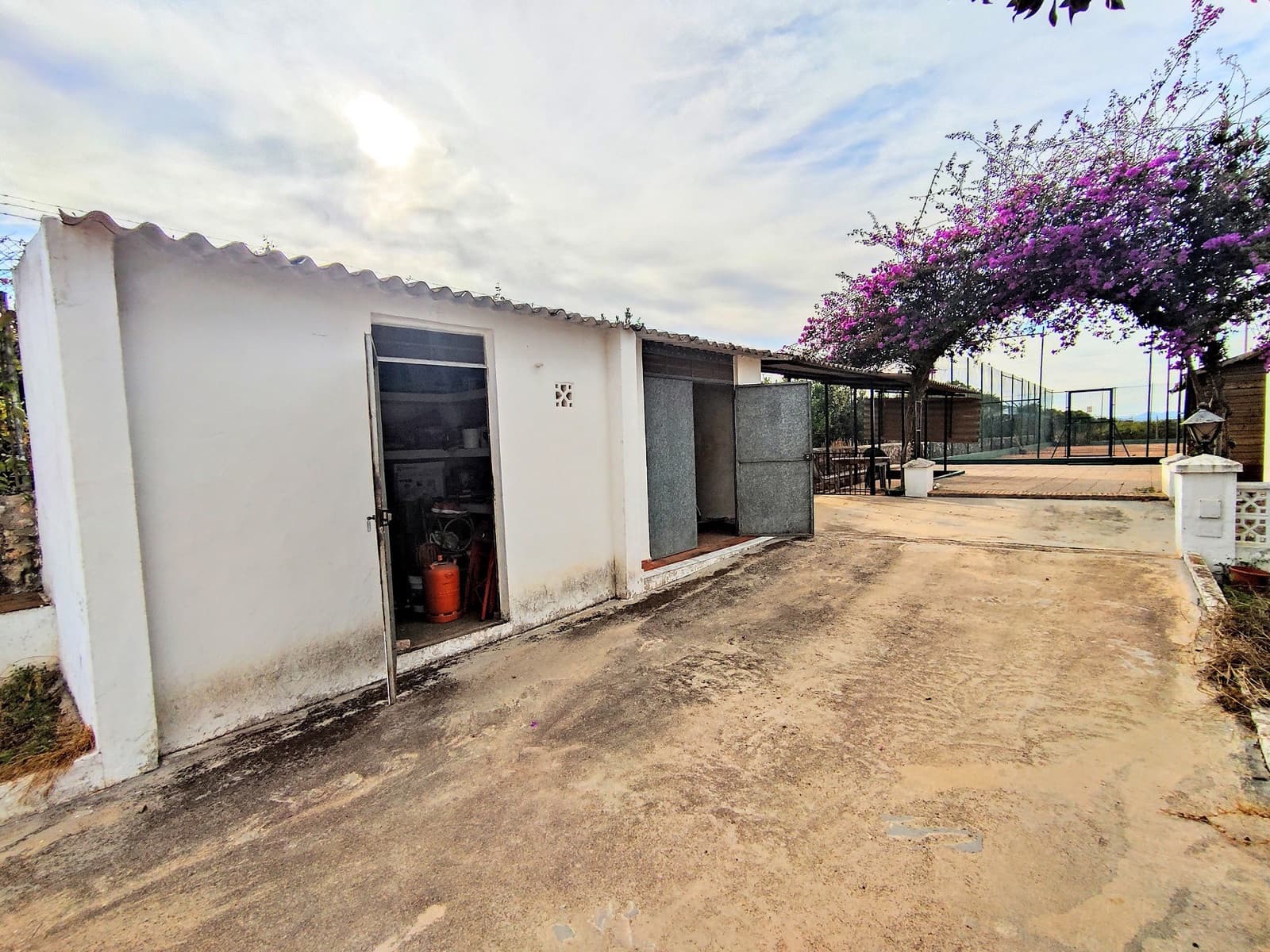 5 soveværelse Villa til salg i Alzira med swimmingpool - € 500.000 (Ref: 7993760)