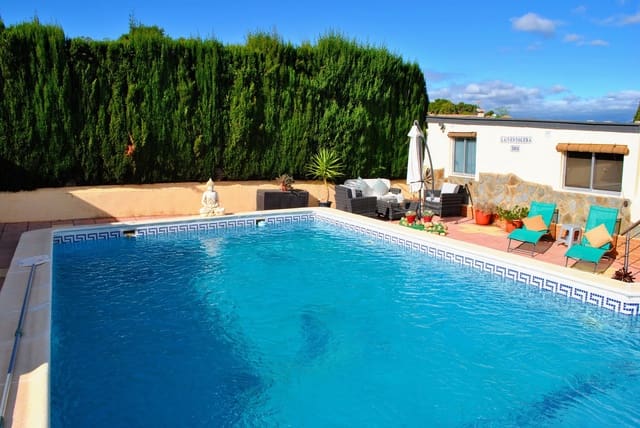 6 soveværelse Villa til salg i Turís med swimmingpool - € 329.500 (Ref: 8212826)