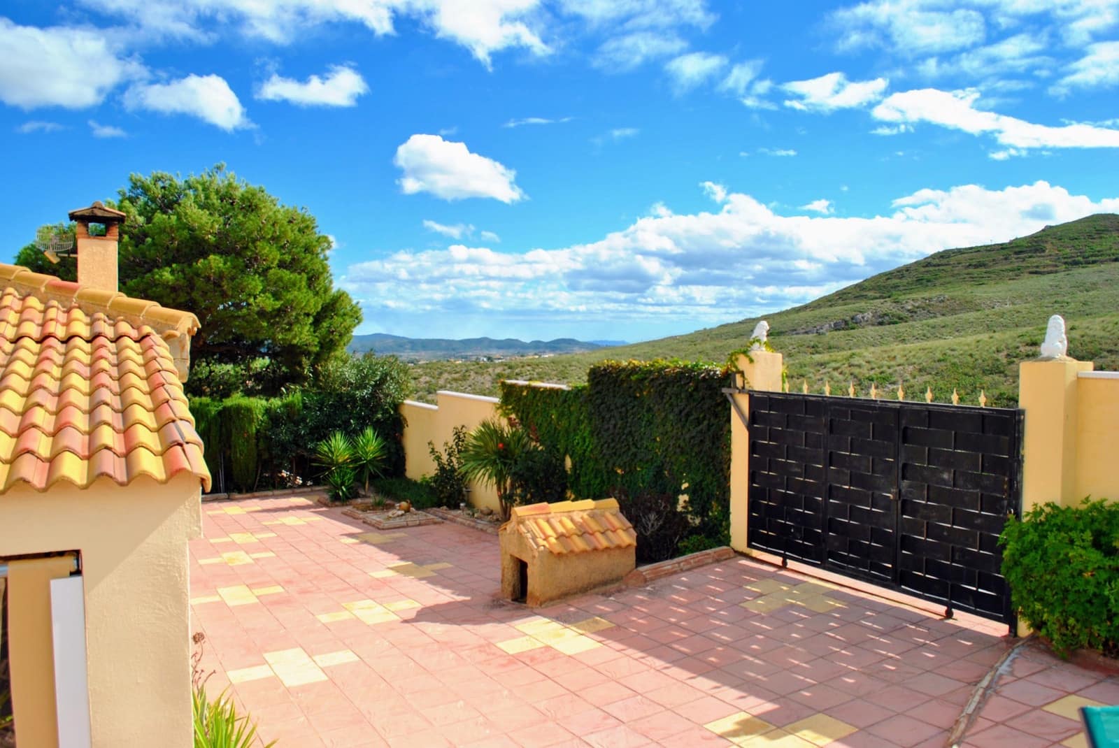 6 soveværelse Villa til salg i Turis med swimmingpool - € 329.500 (Ref: 8212826)