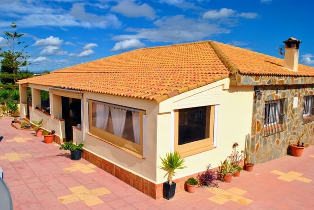 6 soveværelse Villa til salg i Turís med swimmingpool - € 329.500 (Ref: 8212826)