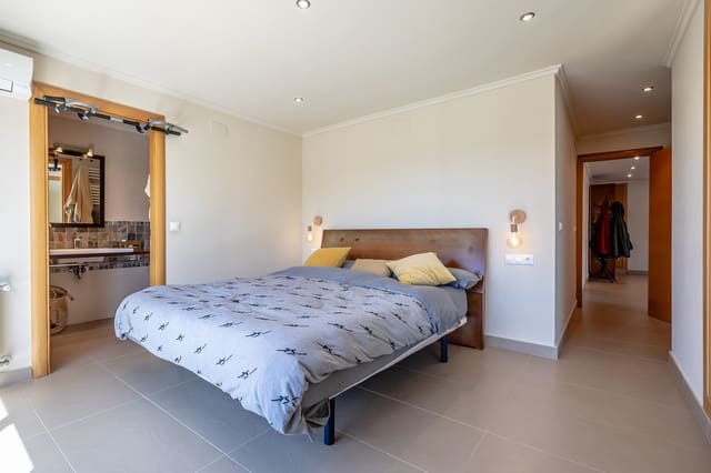 5 camera da letto Villa in vendita in Torrent - 800.000 € (Rif: 8227228)