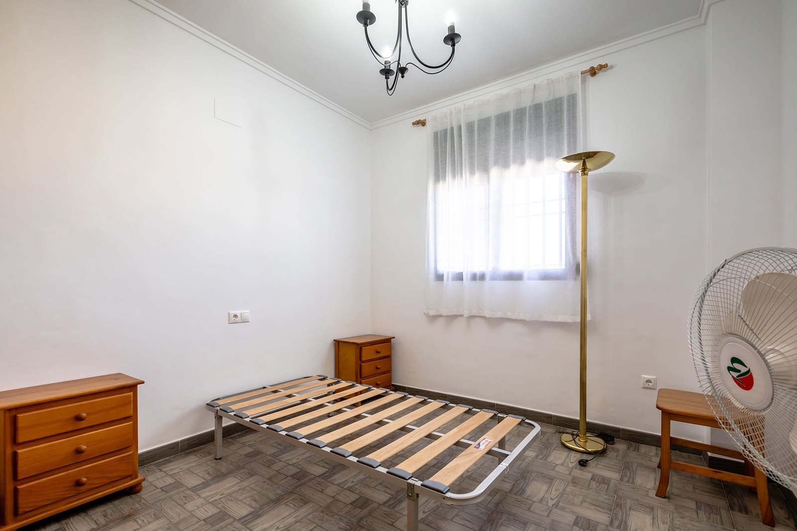 5 soveværelse Villa til salg i Torrent - € 800.000 (Ref: 8227228)